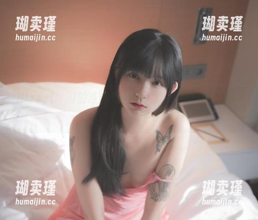 Hizzy(히지)的连体衣原图合集，心中冒出‘服从’与‘自由’的绝妙并存！