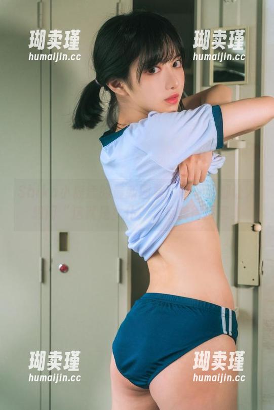 Shika小鹿鹿 Shika小鹿鹿的最新图集:每一张都让人想问“这就是女仆?”反转得厉害。