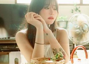 这次Sira(시라)的蕾丝系列，那个“小”的地方，难道也是隐藏的cos密码吗？