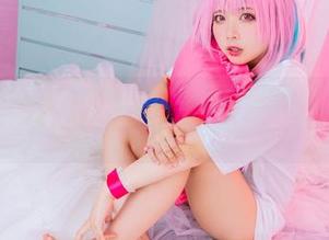Tomiko(とみこ)秘书写真集：办公室风云变幻，值得一看分享！