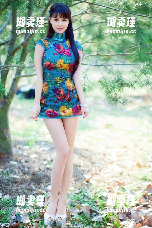 TuiGirl - 好吧，教室已然成为福利集散地，感谢夏婉婉的原图！