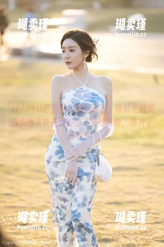 XIAOYU语画界 - 别怪我了，徐莉芝的美腿原图实在是没办法不多看几眼，图片上那细节...