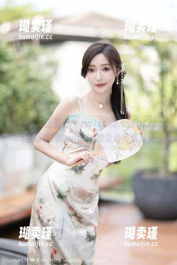 XIAOYU语画界 - zwischendenTropfen蟊杨紫嫣Cynthia的泳池高清写真集