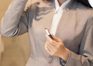 Xiuren秀人网 – 福利到啦！Sugar梁莹的图包，开启你的小秘密之旅，别说我没提前警告你哦！