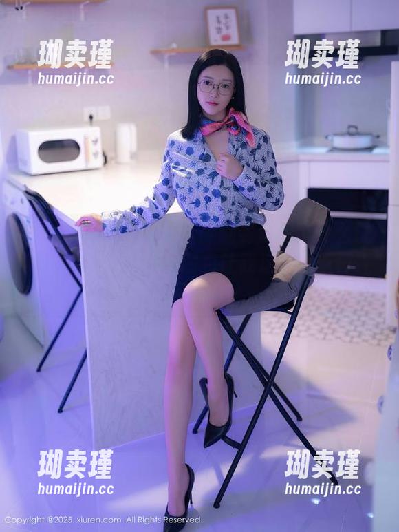 Xiuren秀人网 - 唐翩翩到底用了什么洗发水？私房双马尾图包让我这小心脏怦怦乱跳！