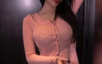 Xiuren秀人网 – 王婉悠Queen的粉色没了圣光，果然是另一番风味，竟然让我多看了几眼。
