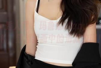 Xiuren秀人网 – 玛鲁娜Manuela的高清JK，穿越到画中的清新校园！