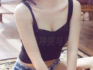 YouWu尤物馆 – 兔子Nina搭配丝袜，原图中的冲突与和谐