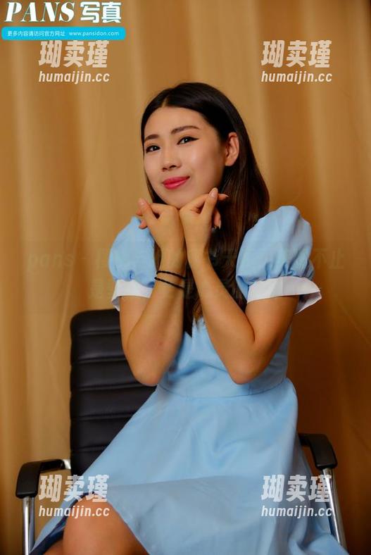 pans - 樱桃与她的秘书天赋：美图不止是壁纸，更是心灵的赞歌