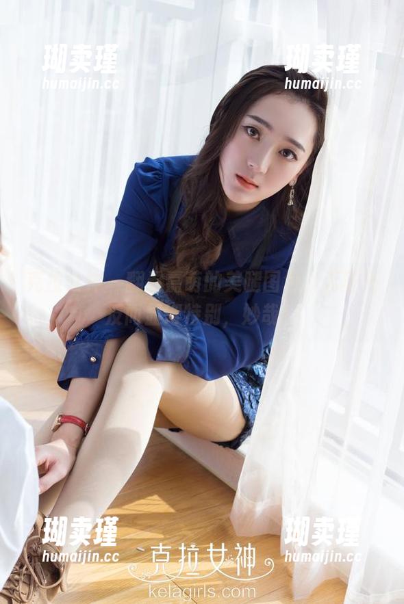 克拉女神 - 翻看嘉萌的美腿图包，无圣光反而显得特别，妙哉！