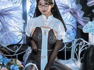 奶桃桃的高跟鞋作品集怎样才能每天更新？这期看完我都快心痒痒想买鞋了。