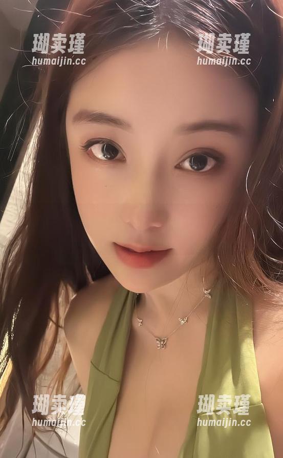 奶雯 微密圈 - 奶雯的作品:浴缸里的微妙与闪耀