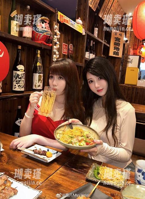 宝儿mysterial 原来黑白也能美图,宝儿mysterial独道的写真展现了什么?