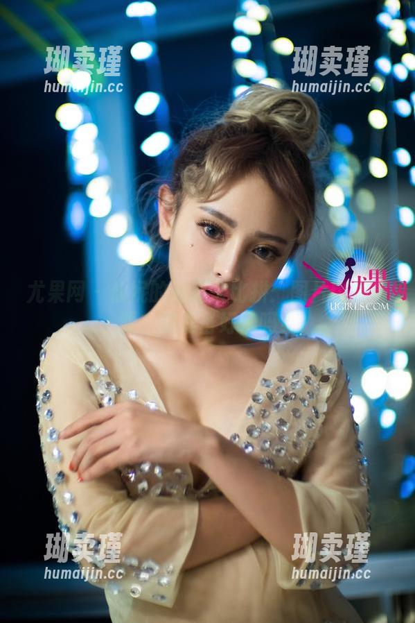 尤果网-仙妮 尤果网 - 仙妮的泳装大比拼:图片比拼资源,你准备好了吗?