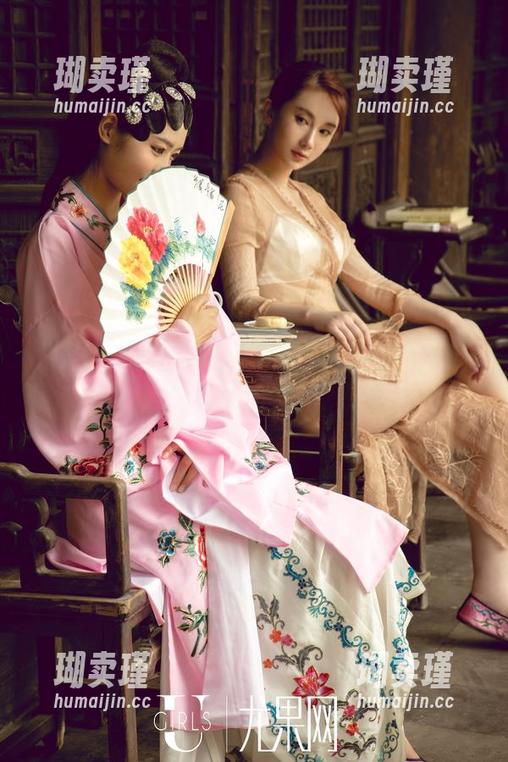 尤果网 - 尤娜娜图集：海边的风，与我无关的约会！