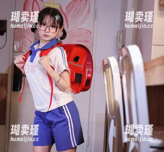 私拍日常–幼水铃衣水手服大赛，这包图包太有戏了！