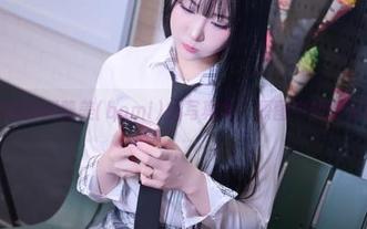 从校园到普美(bomi)的写真集，原图中的时光机