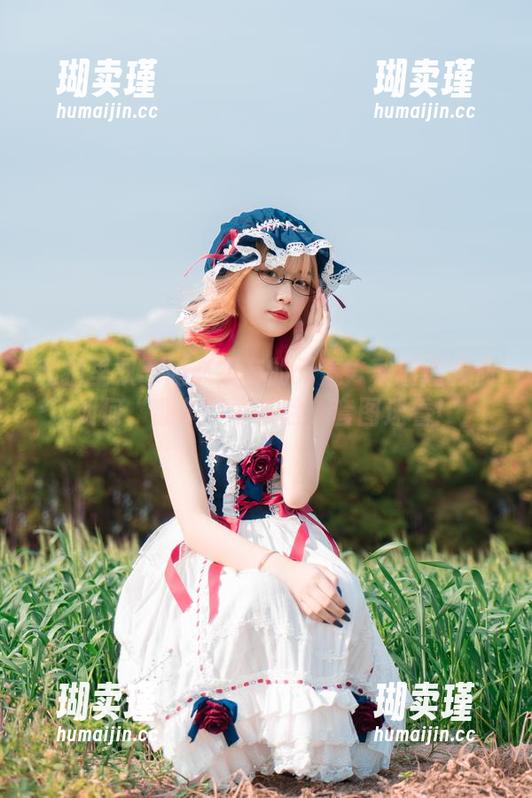私拍里双马尾必须有的元素：梨瑾瑾教你如何“翻车”不丢脸，套图速看！
