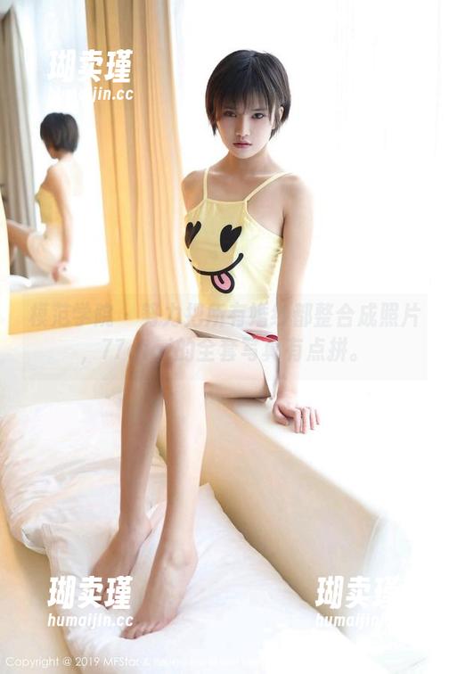 模范学院-77qiqi 模范学院 - 努力把所有婚纱都整合成照片,77qiqi的全套写真有点拼。