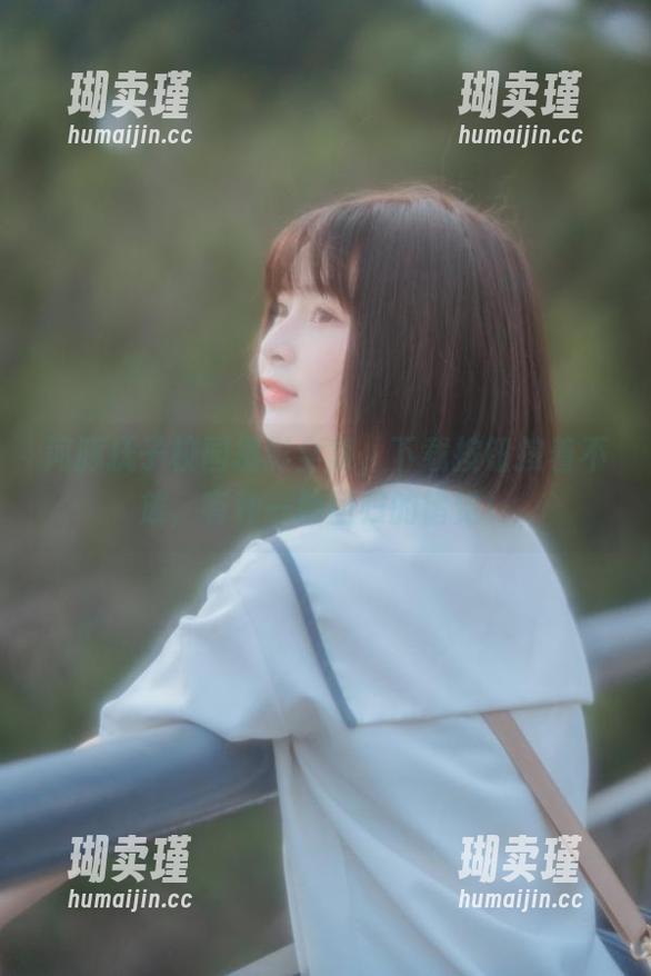 河豚抚子校园摄影全集，下载按钮按着不放，有种一秒回归的错觉！