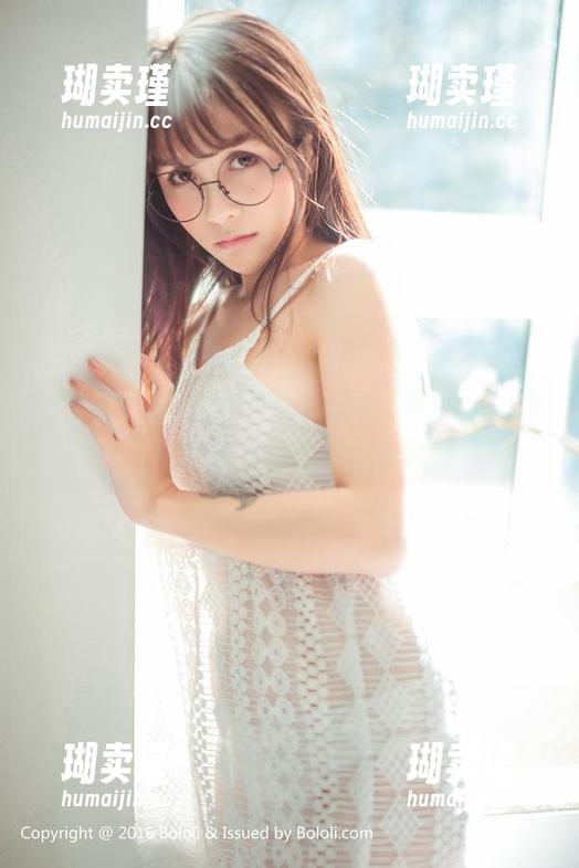 波萝社 - 最新图包预警，柳侑绮Sevenbaby这次的七宝写真看得我眼神闪烁
