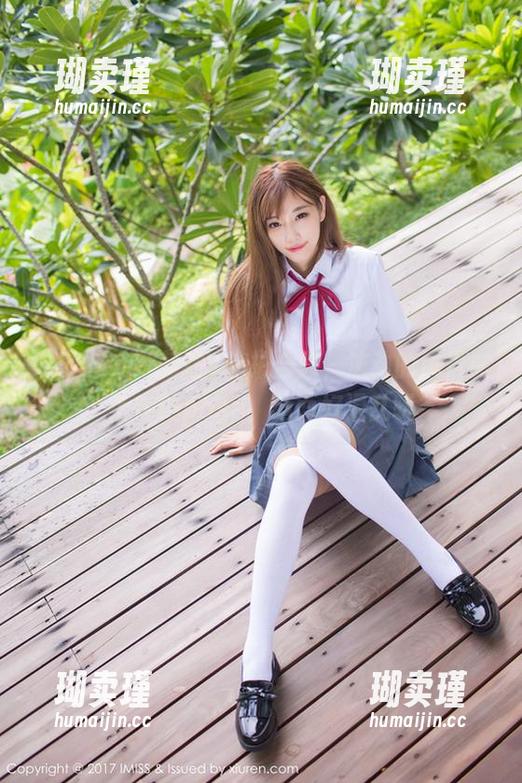 爱蜜社 - 孙梦瑶V旅拍合集，流动的风景加上各种pose，画面好混乱呀