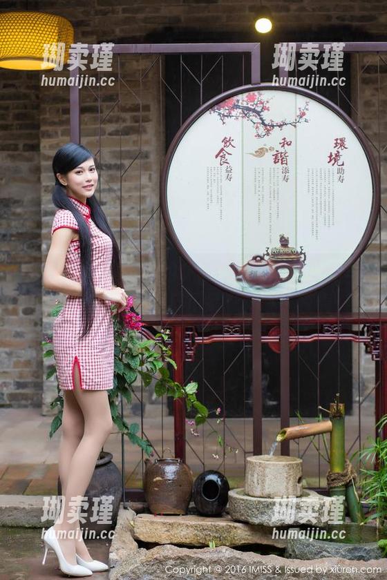 爱蜜社 - 谁批准的，陈思琪Art的白裙写真这么好看？我反正是忍不住一直看！