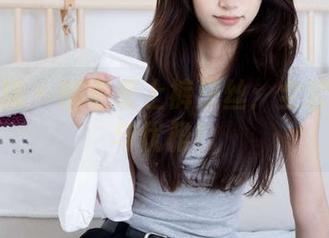 物恋传媒 – 嘟嘟爱上裤里丝：全套的懒散与优雅！