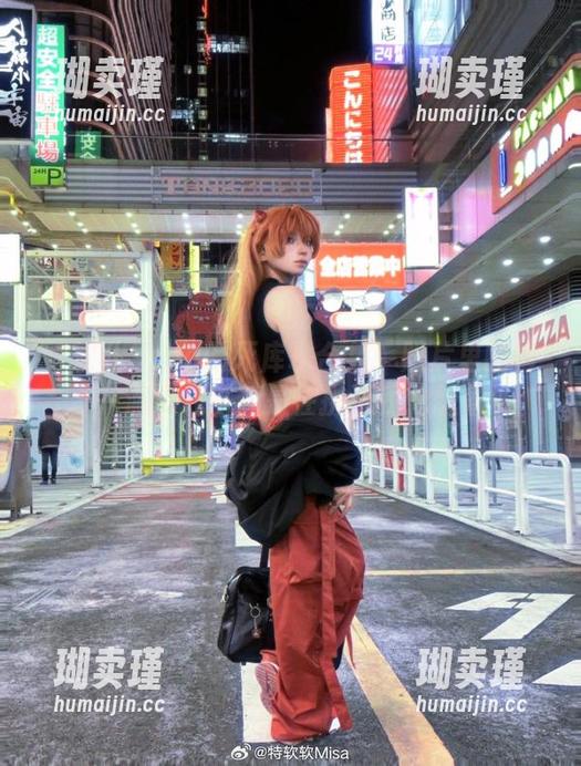 特软儿Sona 特软儿Sona的死库水合集:照片里的每一滴水几乎都是在挑逗我的想象