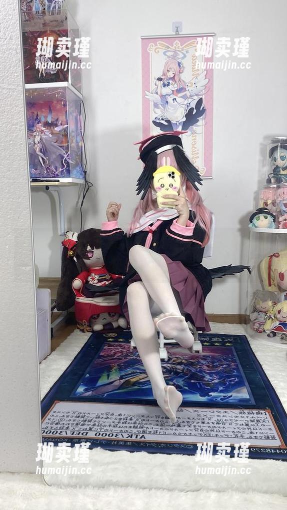 白栎Shirly非要和奶牛亲密接触？新图集快出炉了！