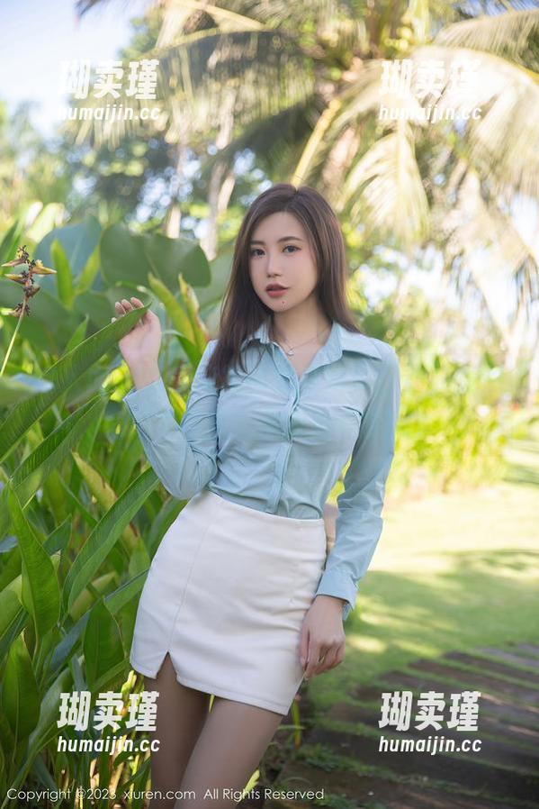秀人网 - 九千柒柒的奶牛写真合集，竟然有这个背景？是我没看懂吗？