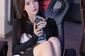 秀人网 – 女神级别的造型，坏兔子又在写真上发威了！