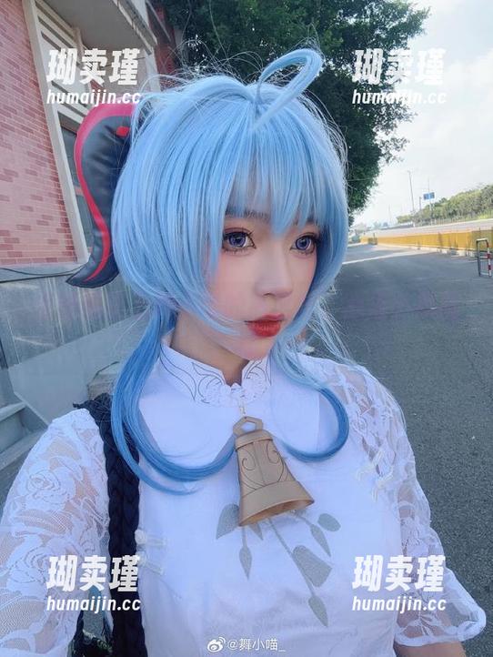 舞小喵 当壁纸遇上舞小喵的裤里丝,心里小鹿乱撞