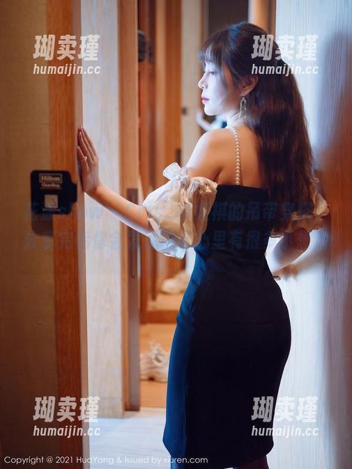 花漾show - Cris_卓娅祺的吊带穿搭，分享完后你会发现自己心里有很多小想法。