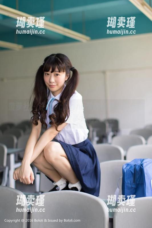 菠萝社-许诺Sabrina 菠萝社 - 许诺Sabrina带你随意翻滚最新剧情套图,没事儿别太较真哦