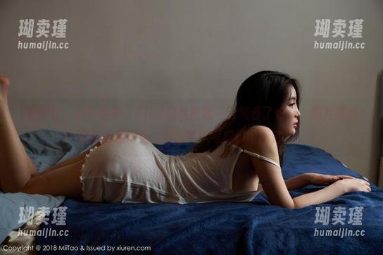 蜜桃社 - 婚纱这事，Gina居然把我一口气看了好久…图片真的是越看越好看。原图可以考虑印个明信片。