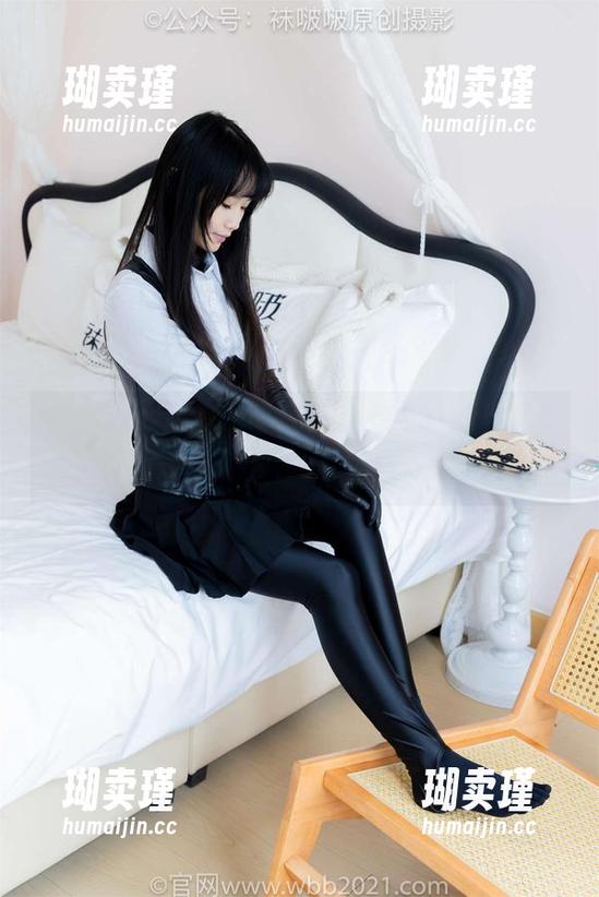 袜啵啵 - 无圣光也精彩，瑶瑶的校服写真随性而来