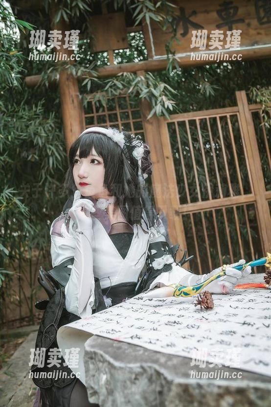 许多鱼鱼鱼 关于许多鱼鱼鱼和她的魔法少女伊莉雅,这些美图值得下载!