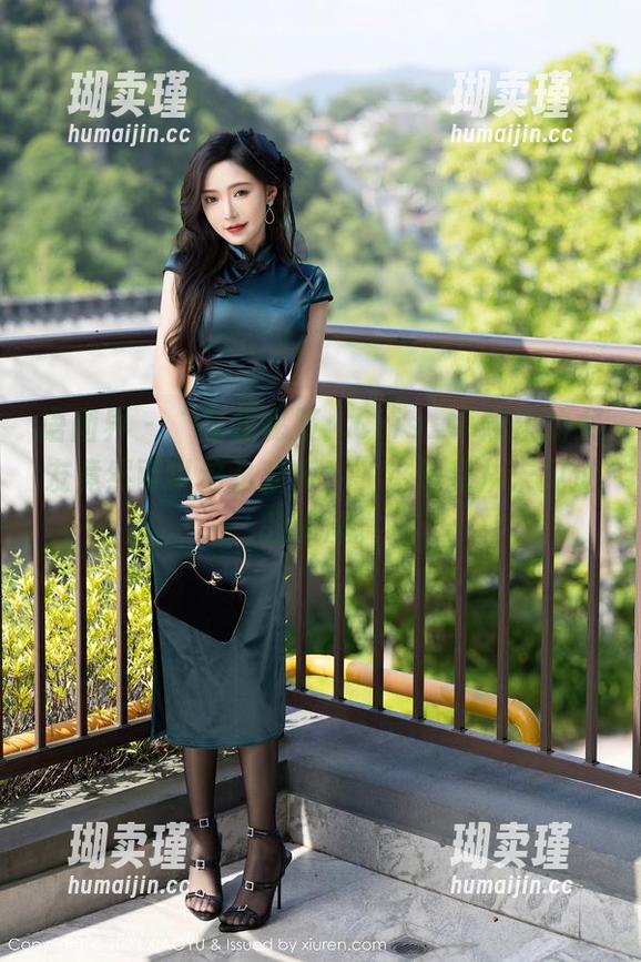 语画界-Cris_卓娅祺 语画界 - “私拍秘笈:Cris_卓娅祺的女友竟然可以这么欢乐!”这是我从未见过的浪漫。