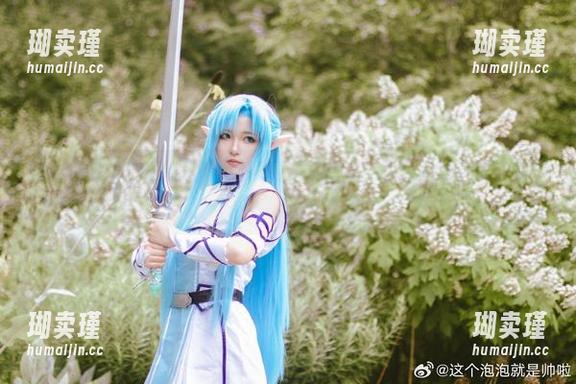 网袜与这个泡泡就是逊啦？不靠谱的搭配，却意外好看的写真套图