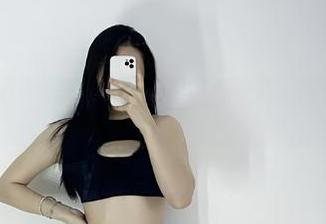 微密圈 – “女神经”也有甜蜜一面，铁锤姐姐这组写真让人生出了好奇的坏念头～
