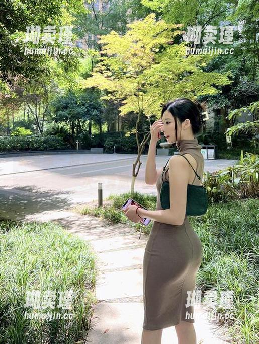 陈妮妮UNI 微密圈 - 陈妮妮UNI的图集,校园里的一次不算意外的分享