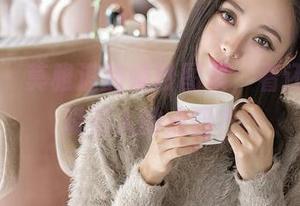 青豆客 – 莫雅淇的婚纱图集，看还有别的吸引人的点吗？