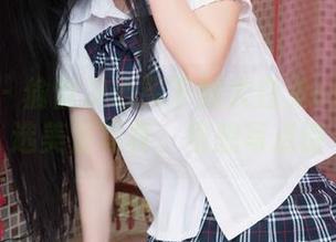 魅妍社 – 偷偷决心买下的大白兔emma精选美足写真，很想写点诗